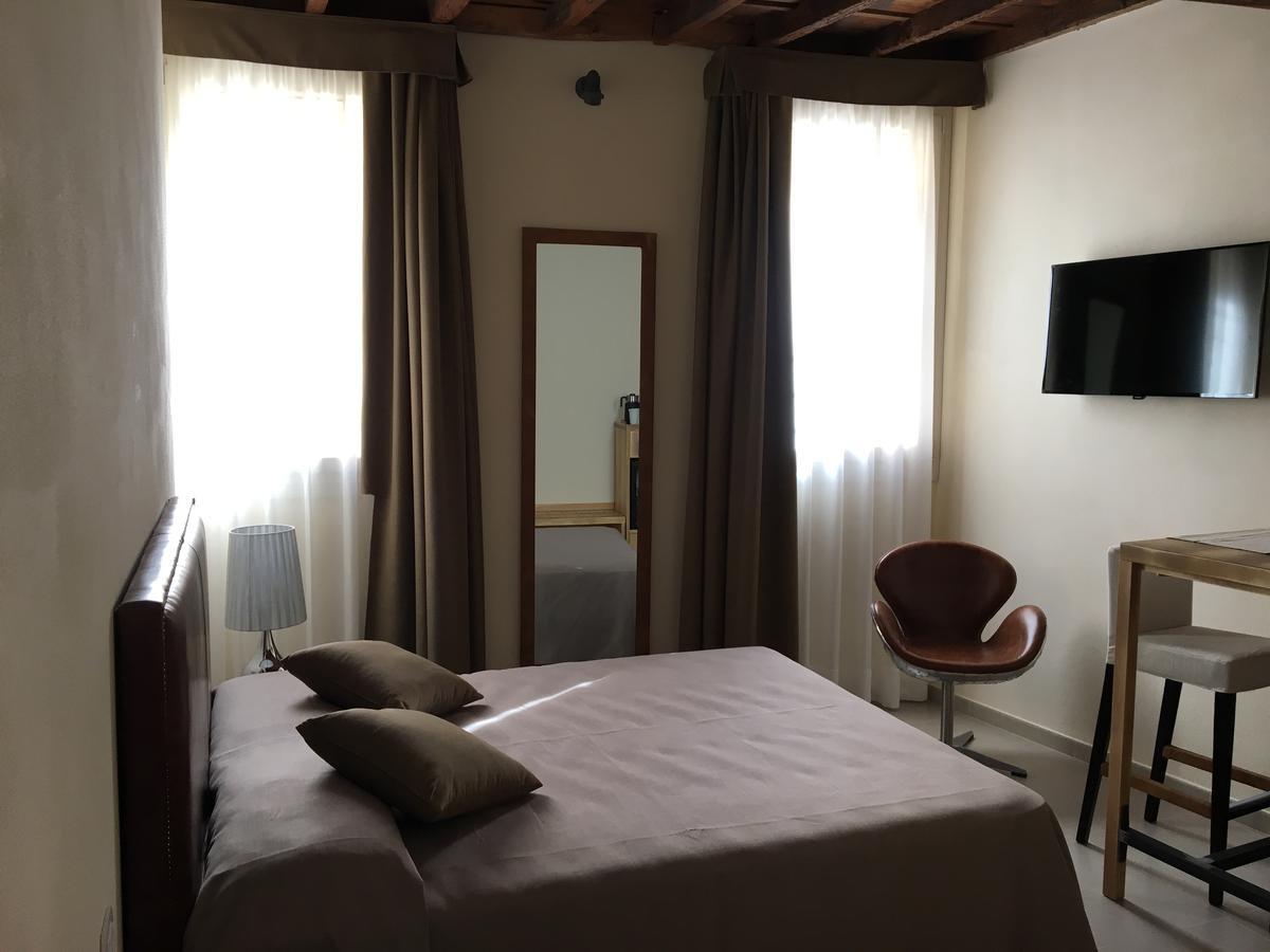 Studio 27 Ferrara Eksteriør billede